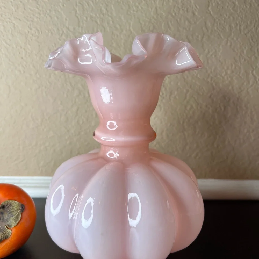 Vintage Fenton Art Glass 8” Dusty Rose Pink Overlay Melon Vase w Double Crimped